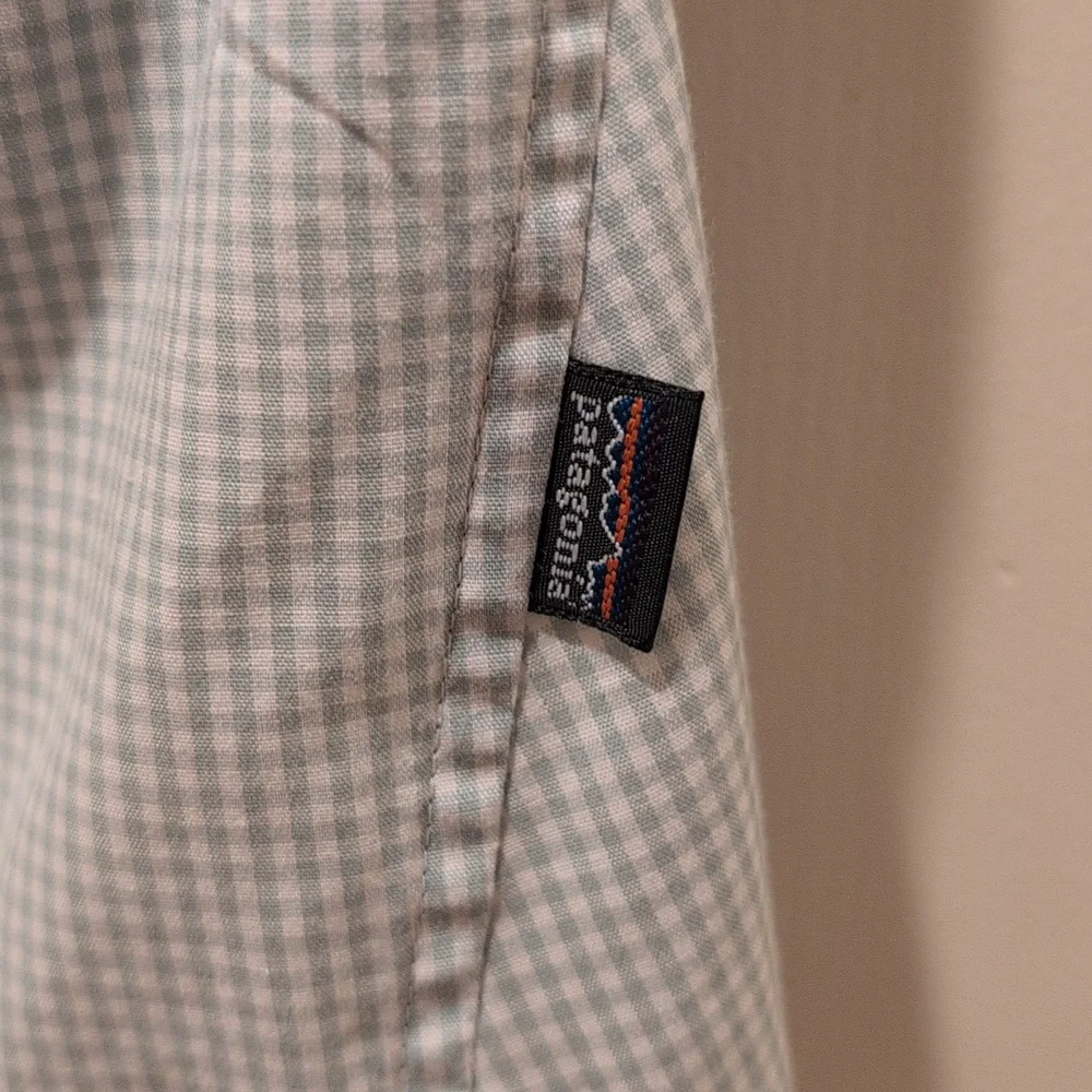 Patagonia Green Checkered Short Sleeve Shirt Organic Cotton Blend - Picture 3 of 8